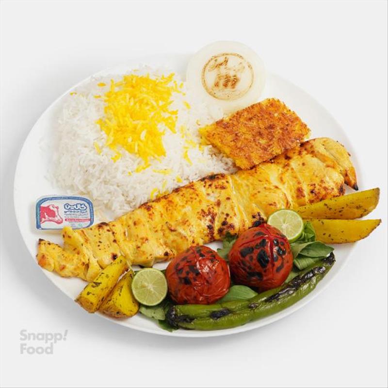 Special chicken breast kebab with rice